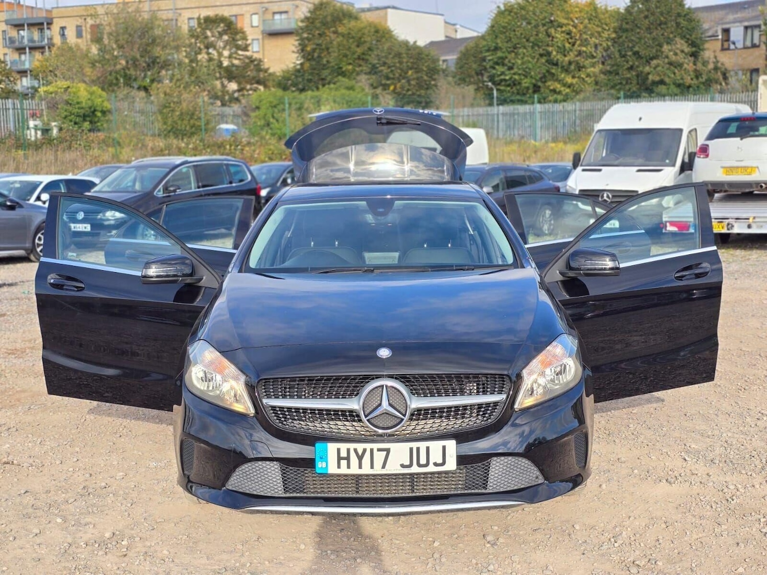 Used Mercedes-Benz A-Class 2017 for sale - 76403351: Photo 8