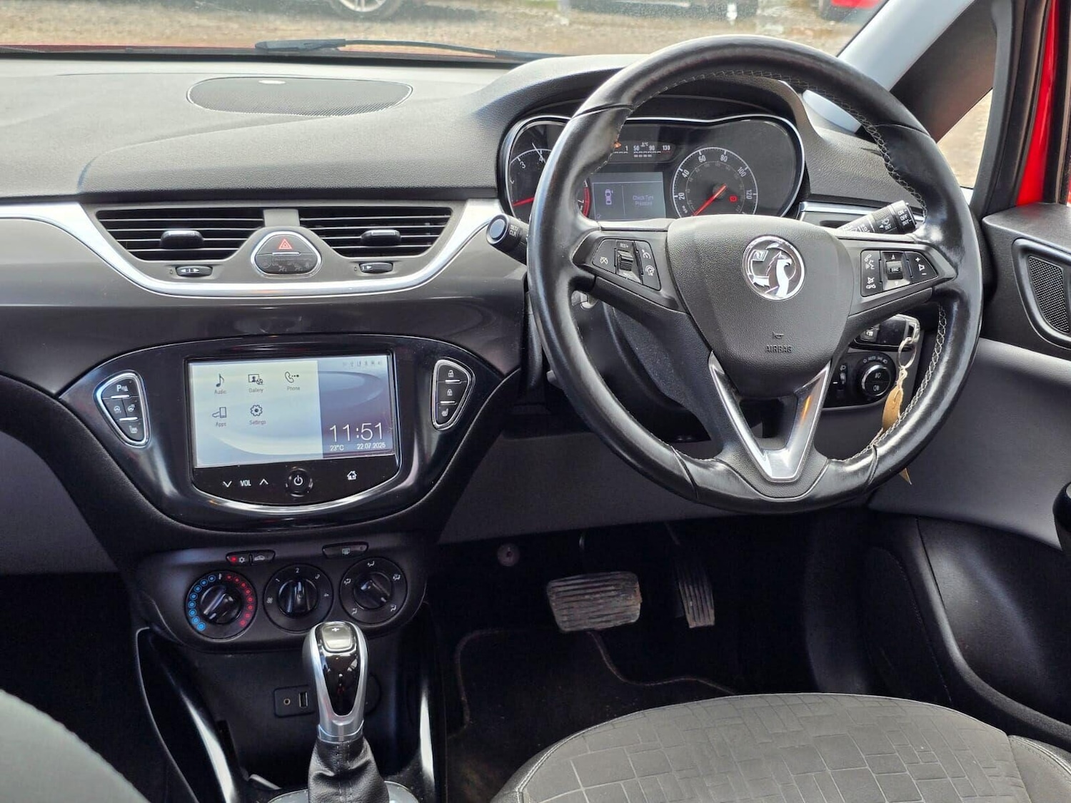 Used Vauxhall Corsa 2015 for sale - 76301193: Photo 15