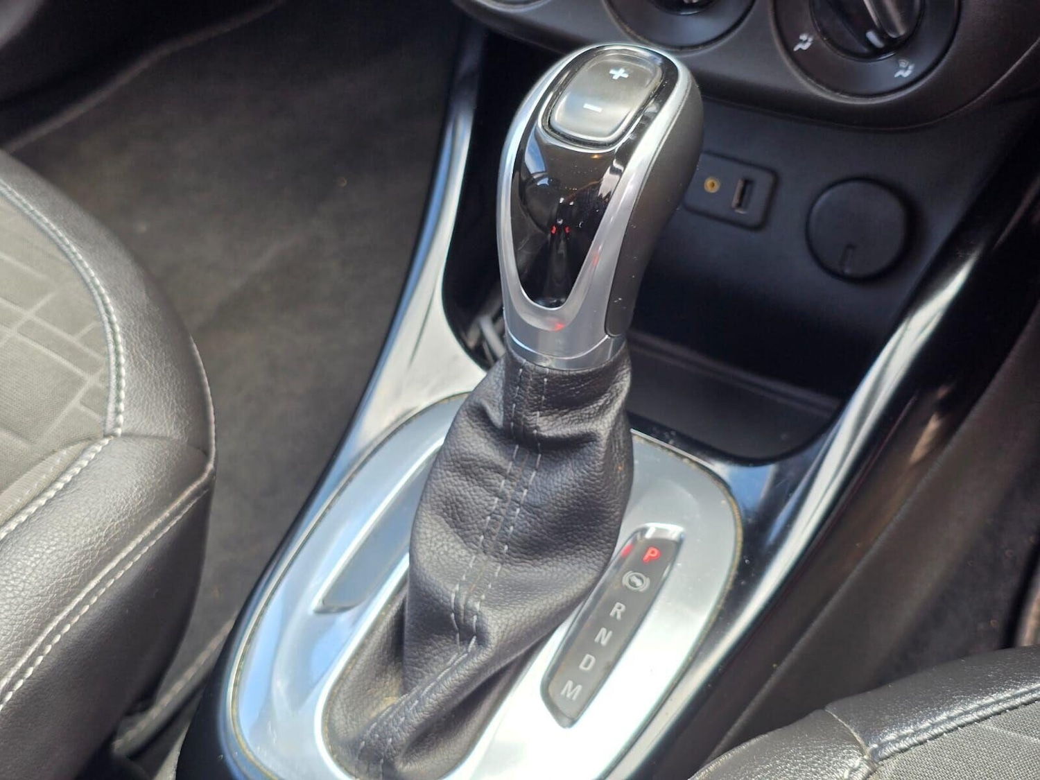 Used Vauxhall Corsa 2015 for sale - 76301193: Photo 16