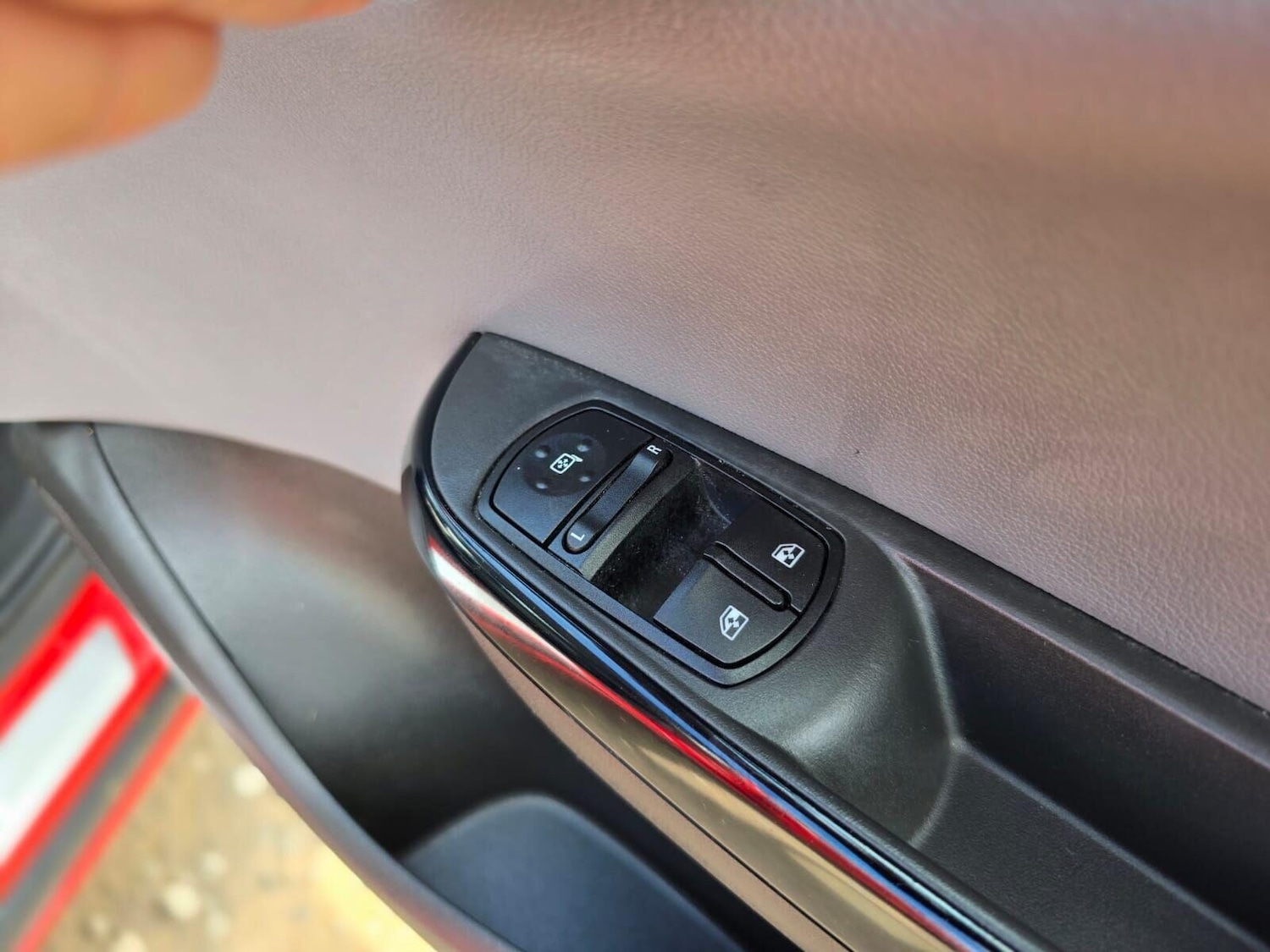 Used Vauxhall Corsa 2015 for sale - 76301193: Photo 23