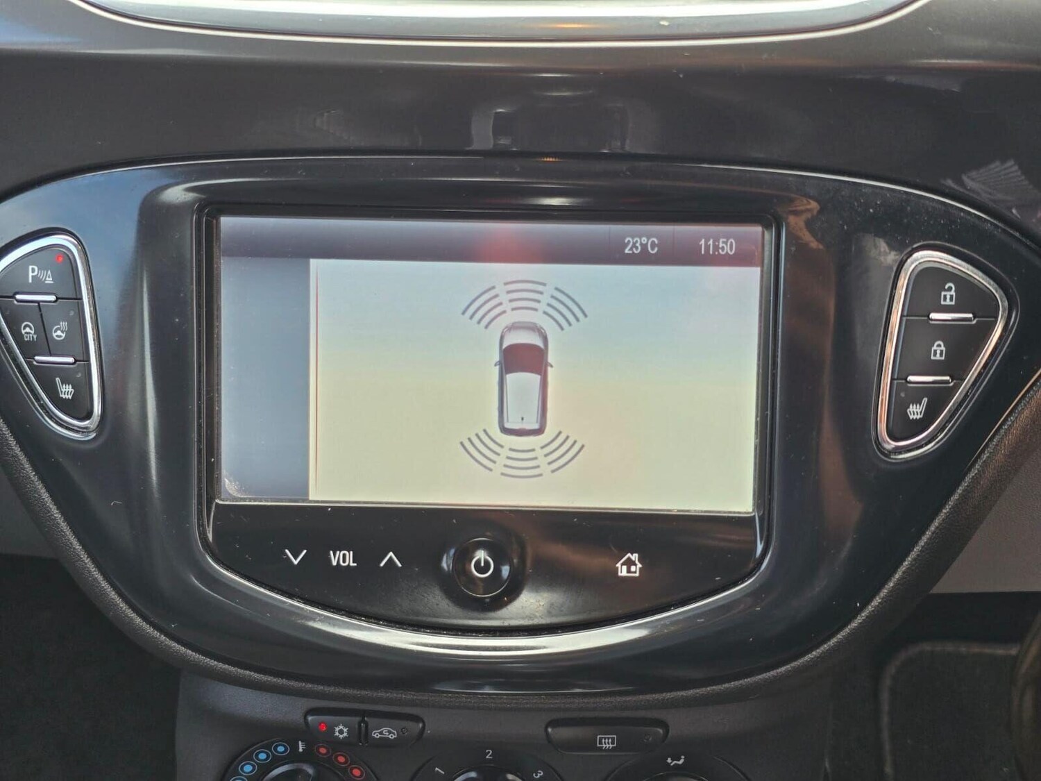 Used Vauxhall Corsa 2015 for sale - 76301193: Photo 30