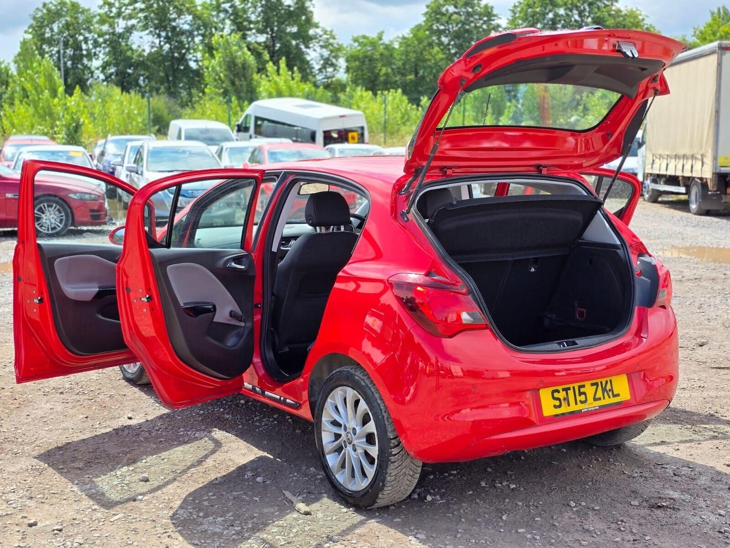 Used Vauxhall Corsa 2015 for sale - 76301193: Photo 8