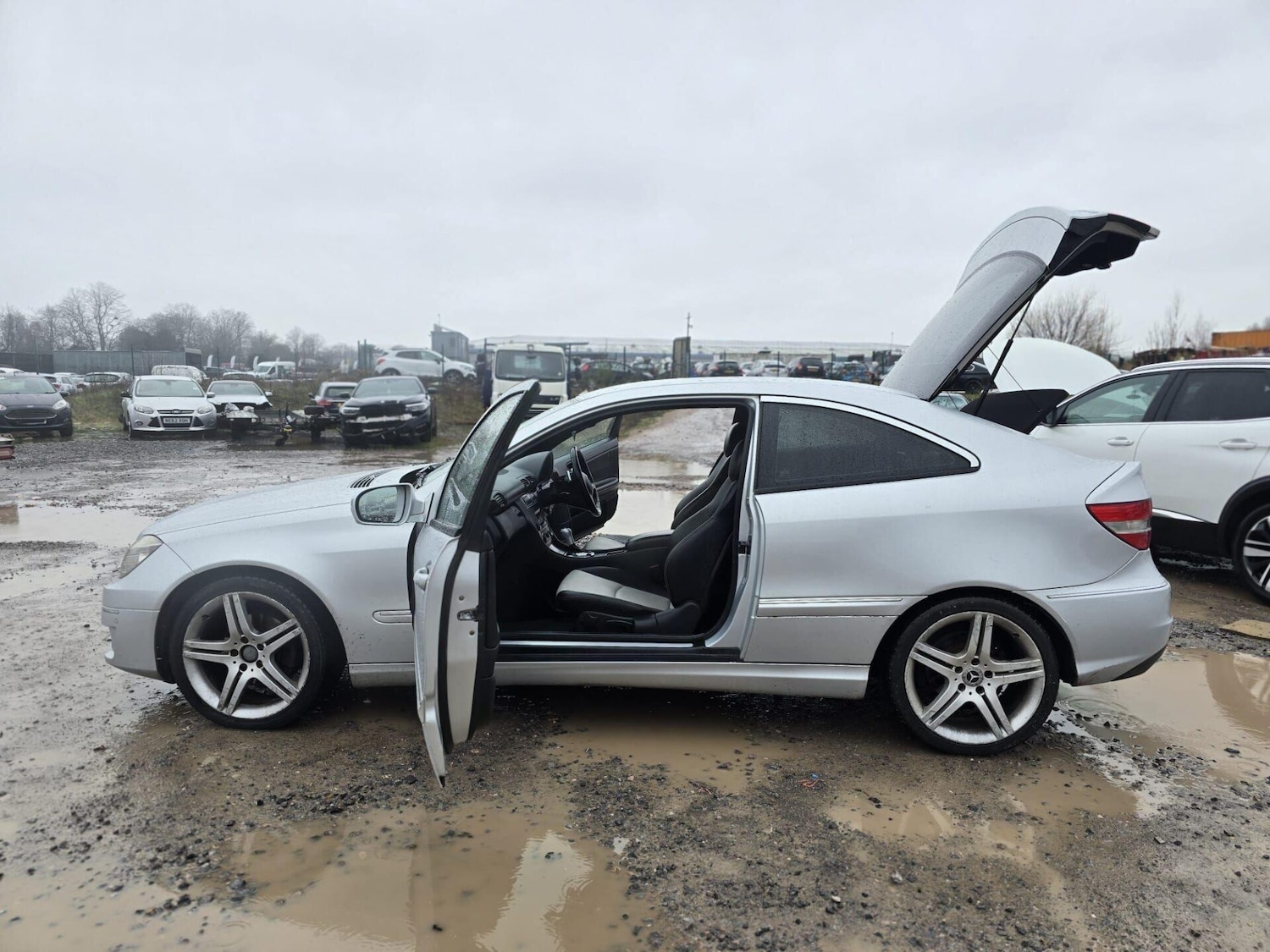 Used Mercedes-Benz CLC Class 2010 for sale - 77461296: Photo 11