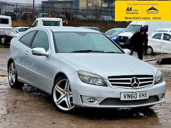 Used Mercedes-Benz CLC Class 2010 for sale - 77461296: Photo