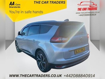 Used Renault Grand Scenic 2017 for sale - 76750844: Photo