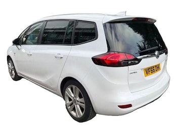 Used Vauxhall Zafira 2017 for sale - 77679802: Photo