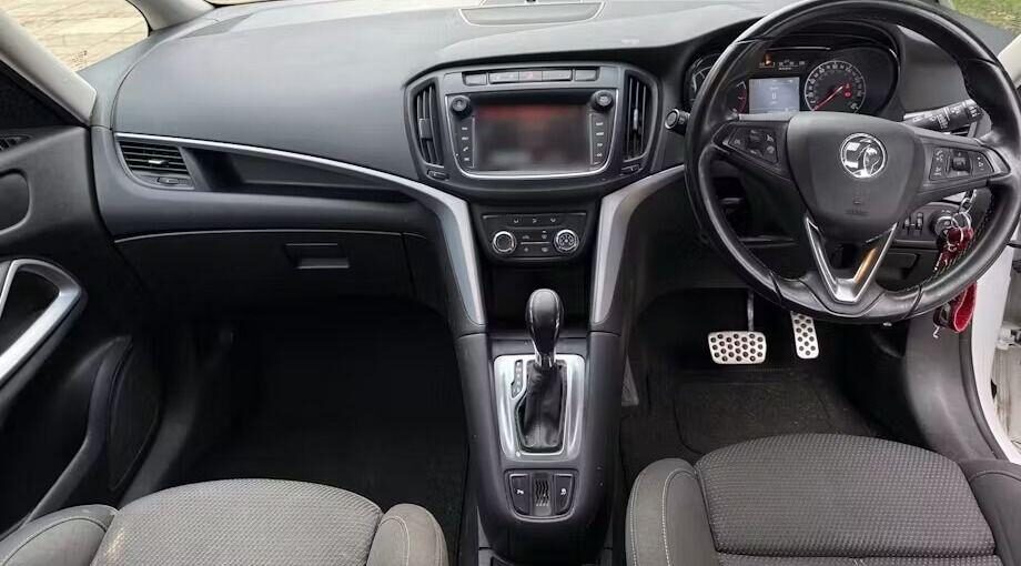 Used Vauxhall Zafira 2017 for sale - 77679802: Photo 5