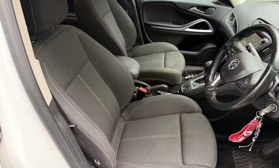 Used Vauxhall Zafira 2017 for sale - 77679802: Photo 6
