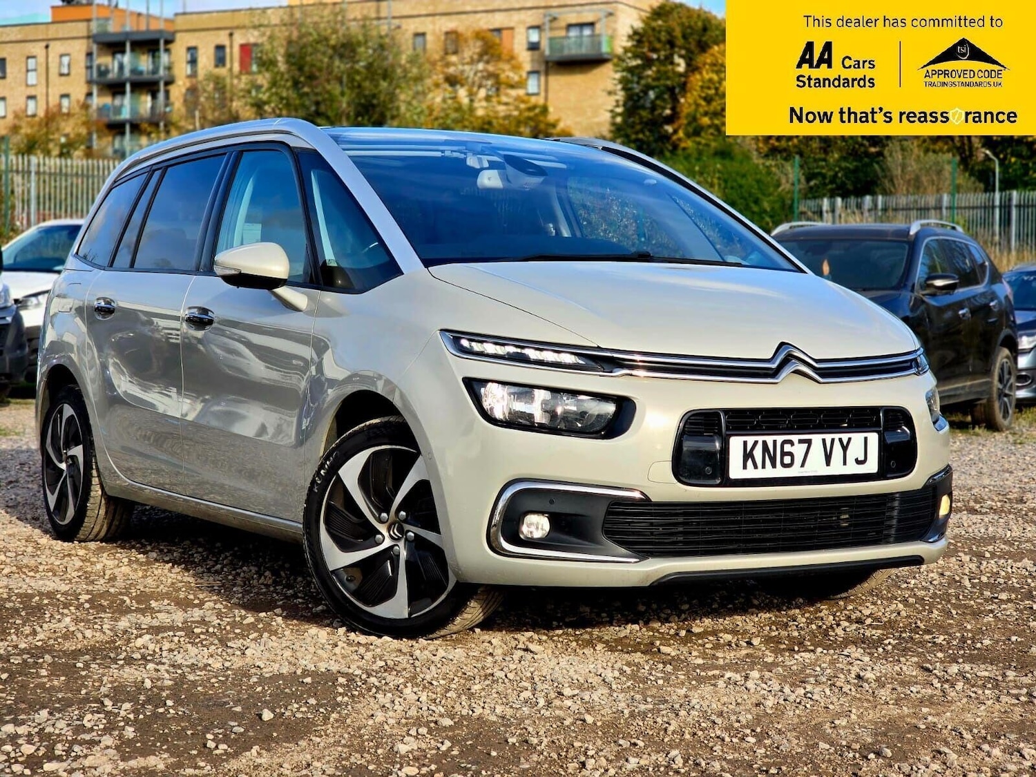 Used Citroen C4 Grand Picasso 2017 for sale - 76257150: Photo 1