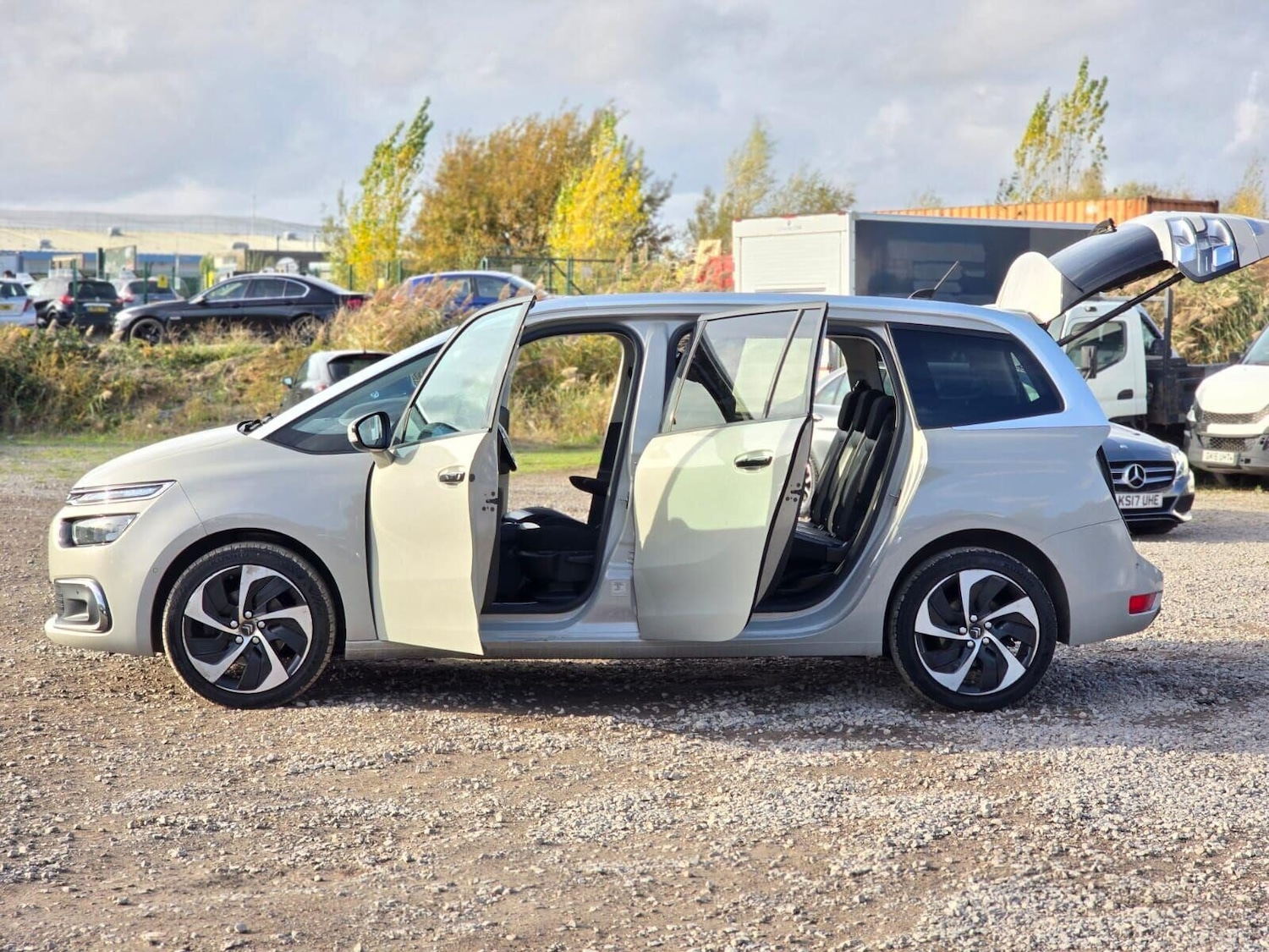 Used Citroen C4 Grand Picasso 2017 for sale - 76257150: Photo 13