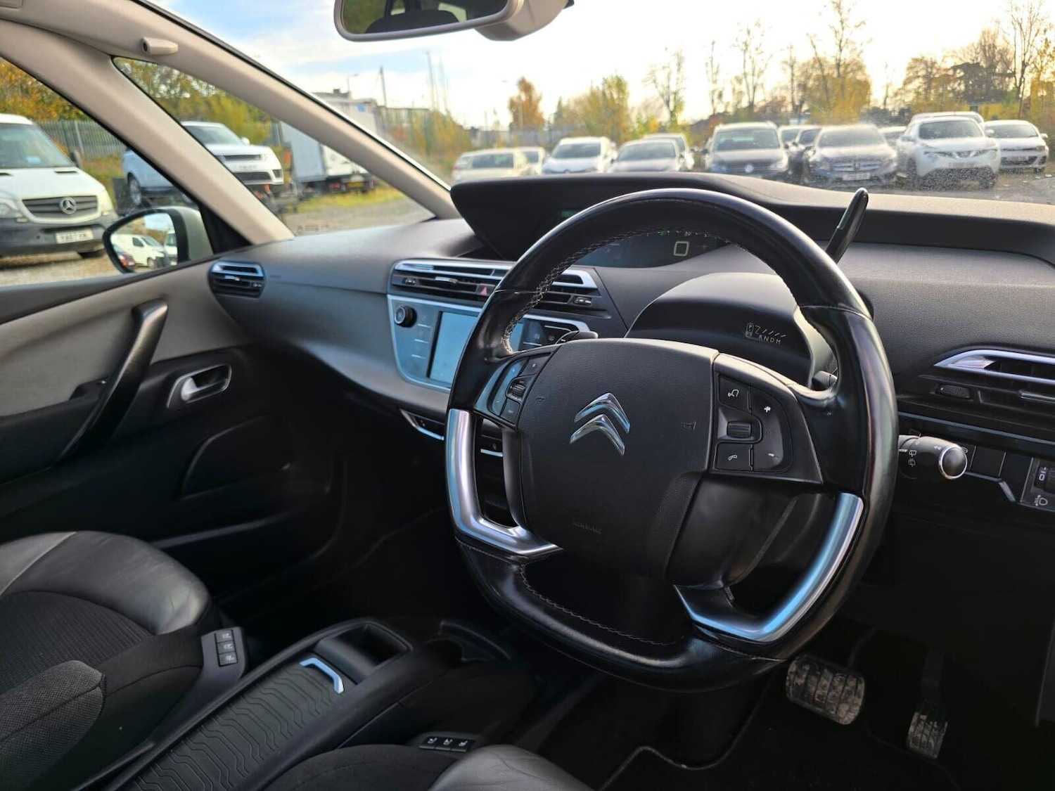 Used Citroen C4 Grand Picasso 2017 for sale - 76257150: Photo 20