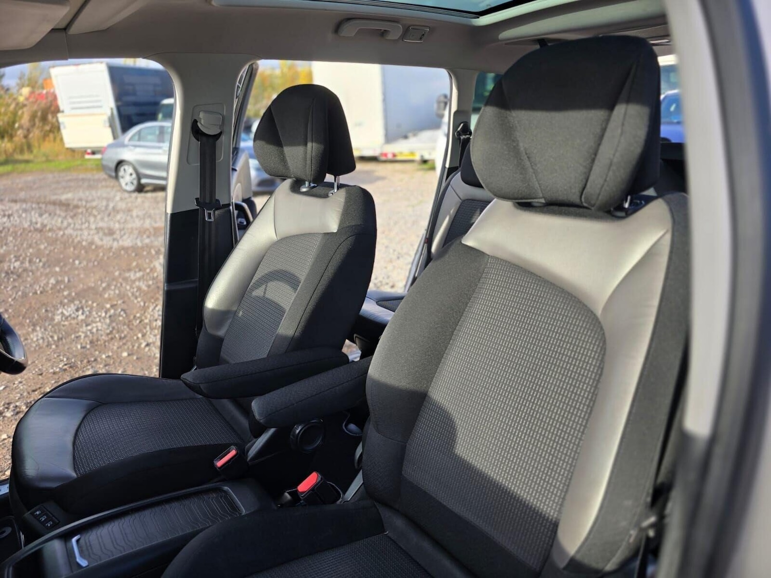 Used Citroen C4 Grand Picasso 2017 for sale - 76257150: Photo 37