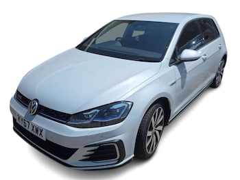 Used Volkswagen Golf 2018 for sale - 79114501: Photo