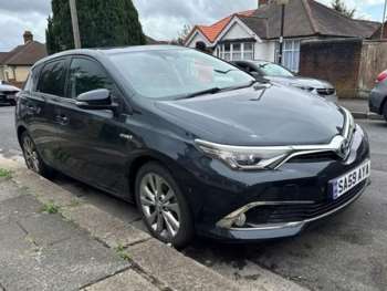 2017 - 1.8 VVT-h Excel CVT Euro 6 (s/s) 5dr (Safety Sense)