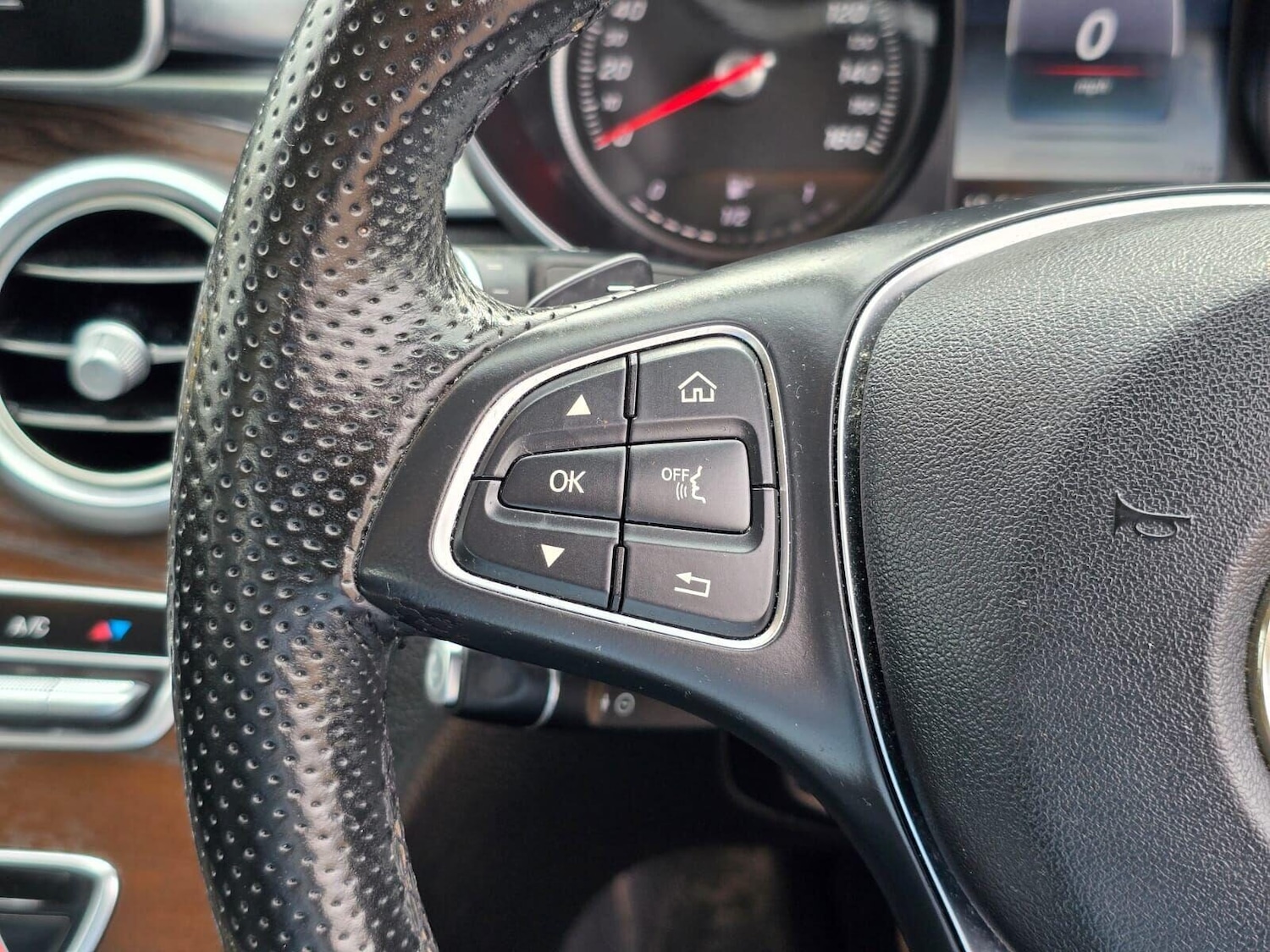 Used Mercedes-Benz C Class 2016 for sale - 75643724: Photo 28