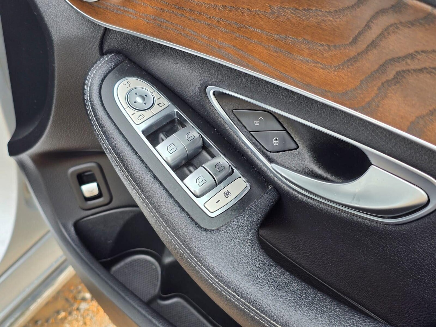 Used Mercedes-Benz C Class 2016 for sale - 75643724: Photo 34