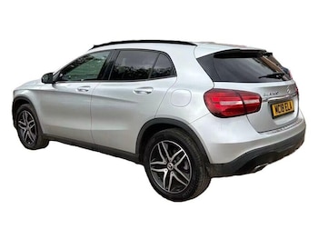 Used Mercedes-Benz GLA 2019 for sale - 78687908: Photo