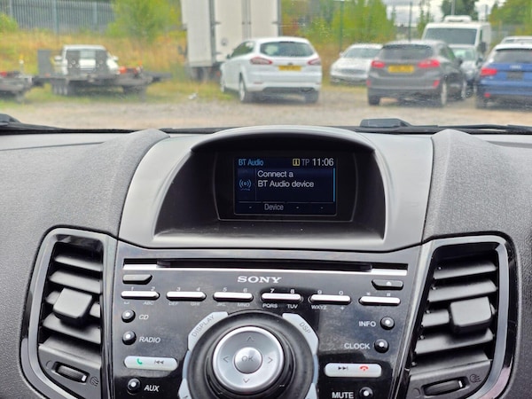 Used Ford Fiesta 2016 for sale - 75613325: Photo 27
