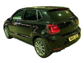 Used Volkswagen Polo 2015 for sale - 78571203: Photo