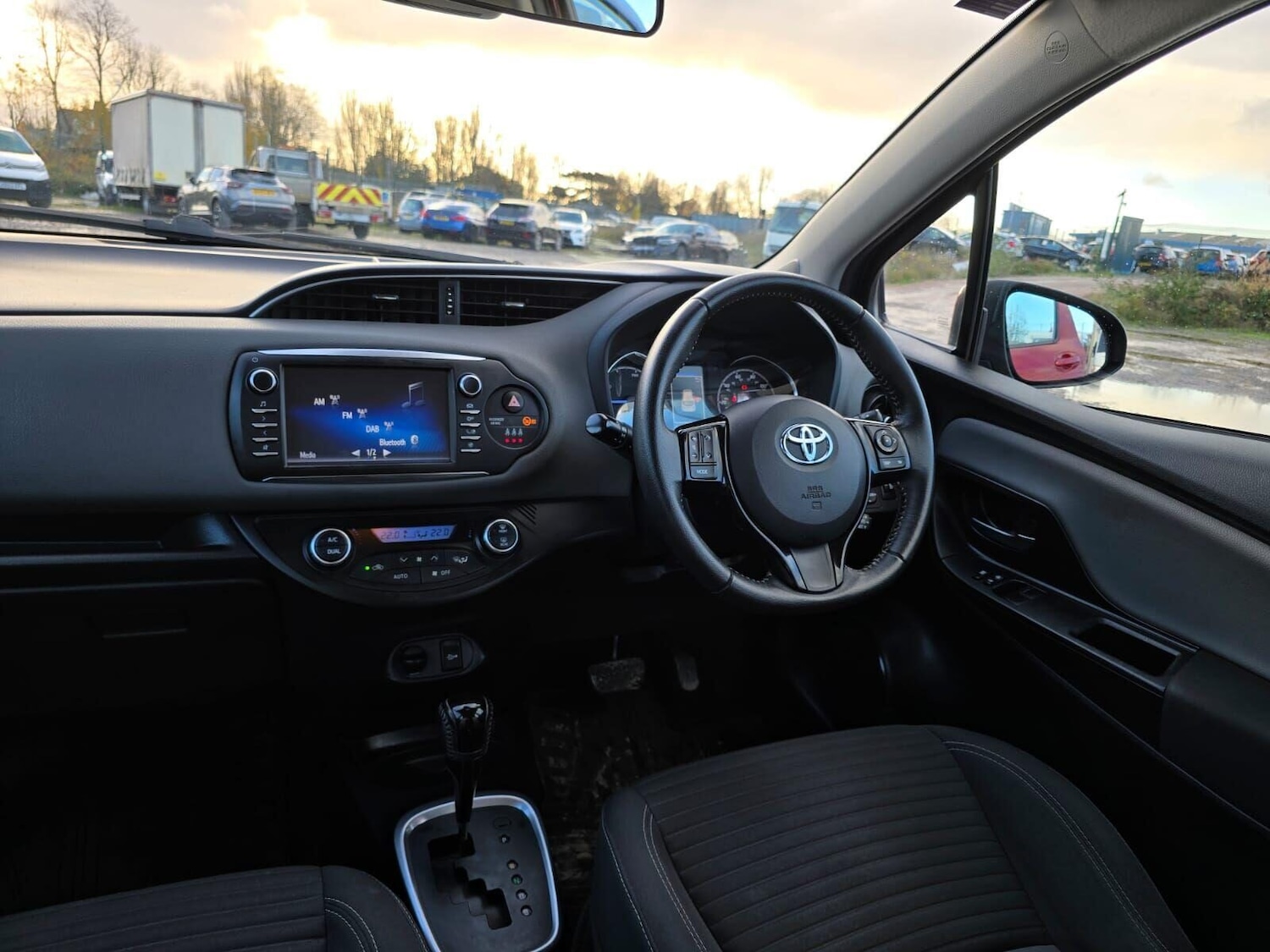 Used Toyota Yaris 2018 for sale - 76665009: Photo 21