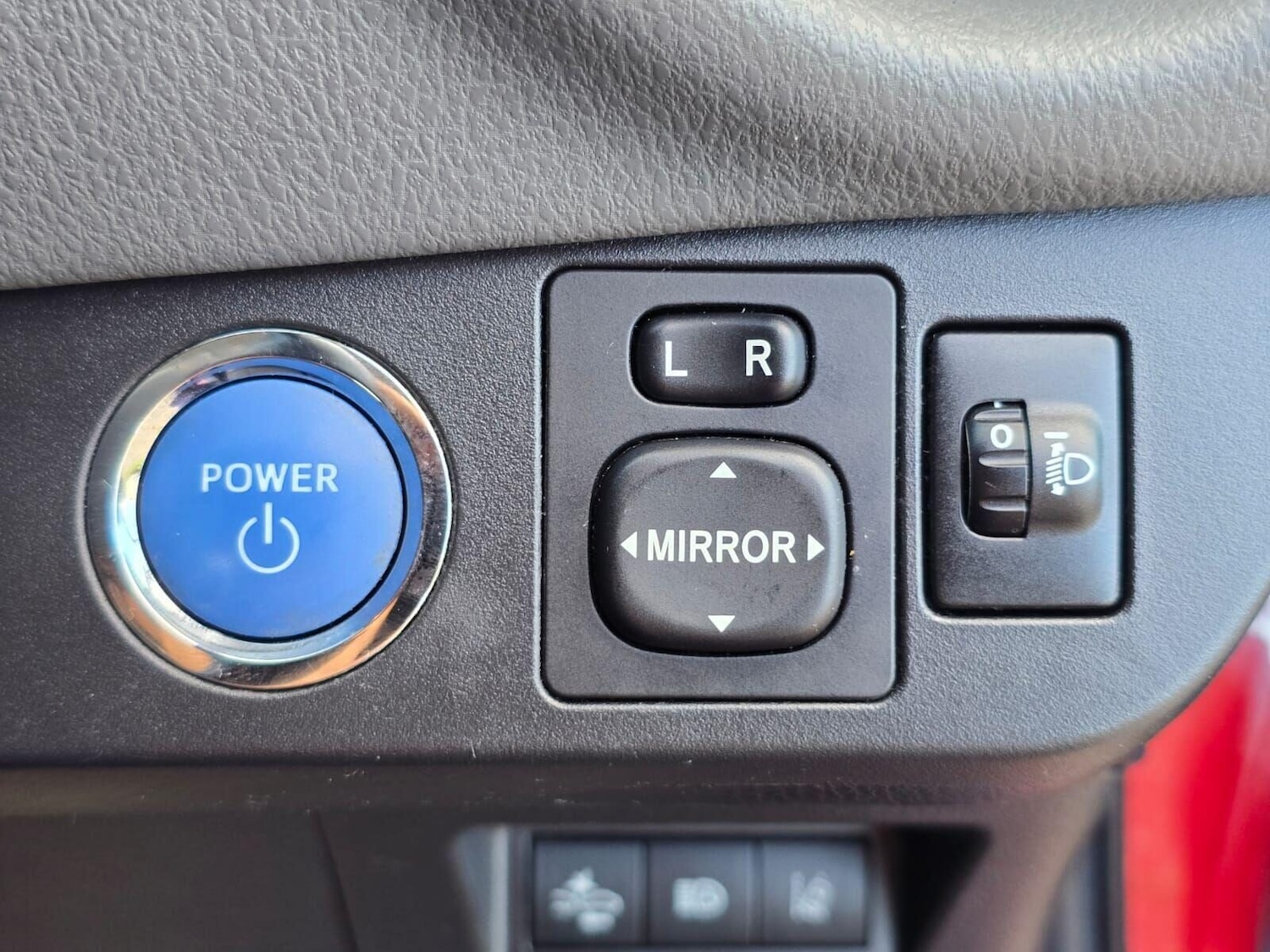 Used Toyota Yaris 2018 for sale - 76665009: Photo 26