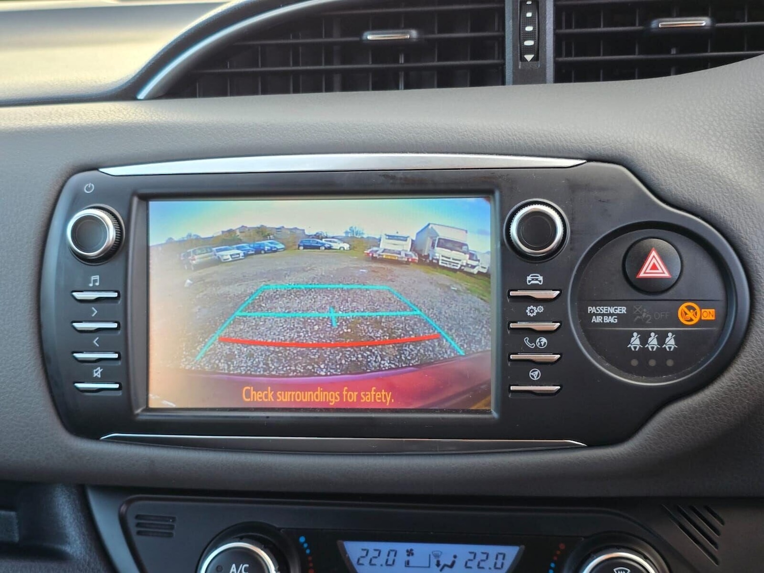 Used Toyota Yaris 2018 for sale - 76665009: Photo 35