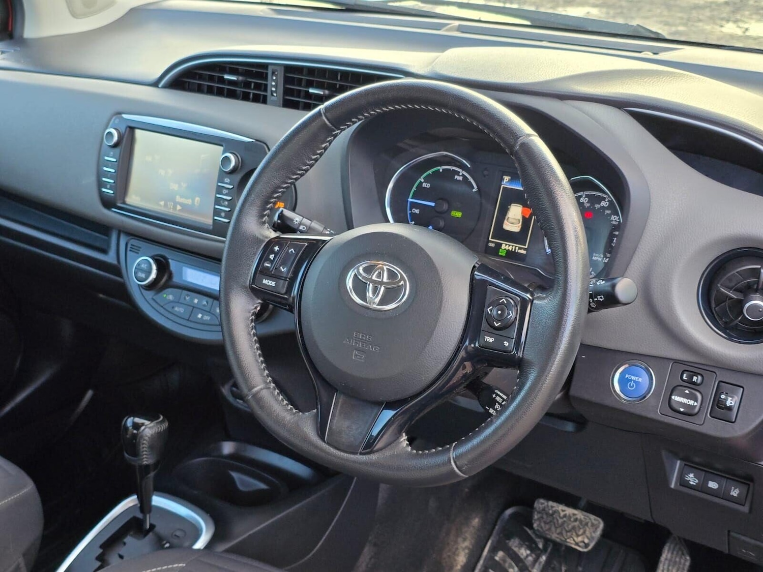 Used Toyota Yaris 2018 for sale - 76665009: Photo 39