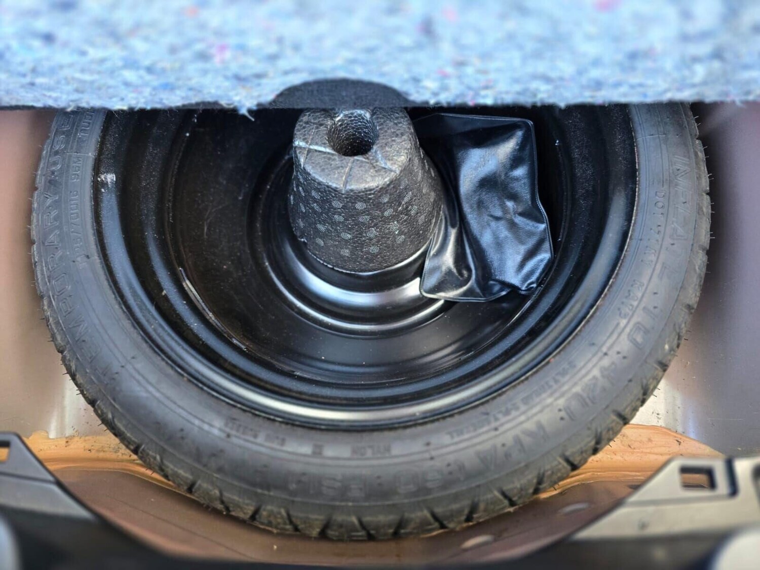 Used Toyota Yaris 2018 for sale - 76665009: Photo 63