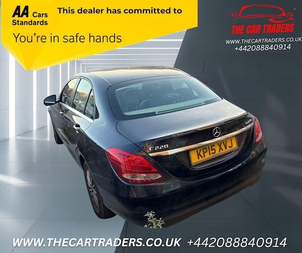 Used Mercedes-Benz C-Class 2015 for sale - 76211448: Photo 3