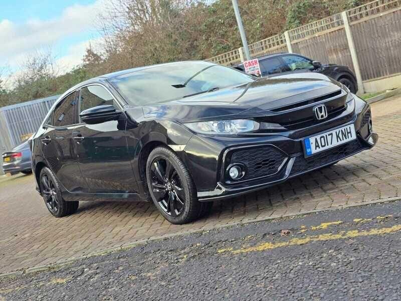 Used Honda Civic 2017 for sale - 77071896: Photo 12