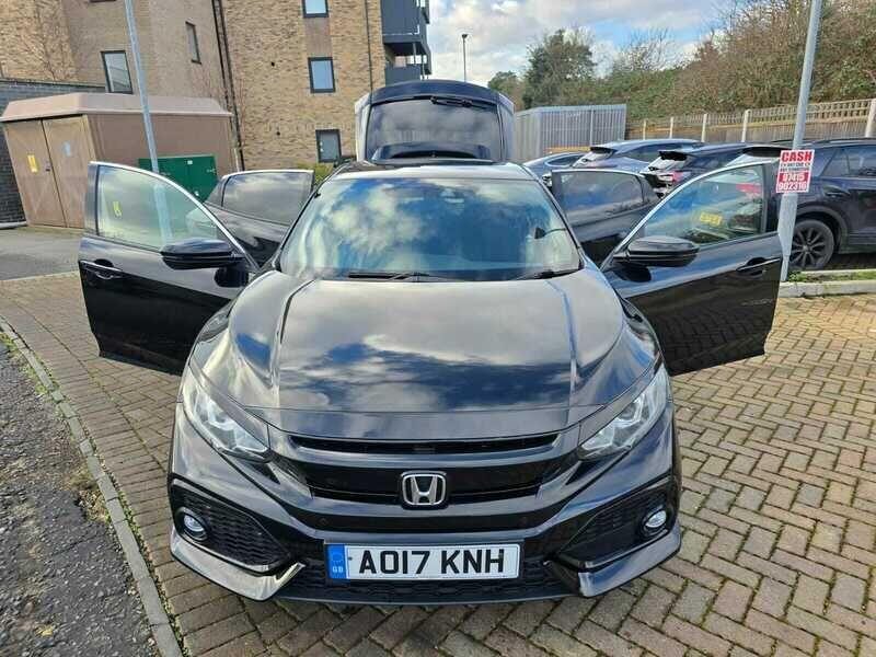 Used Honda Civic 2017 for sale - 77071896: Photo 18