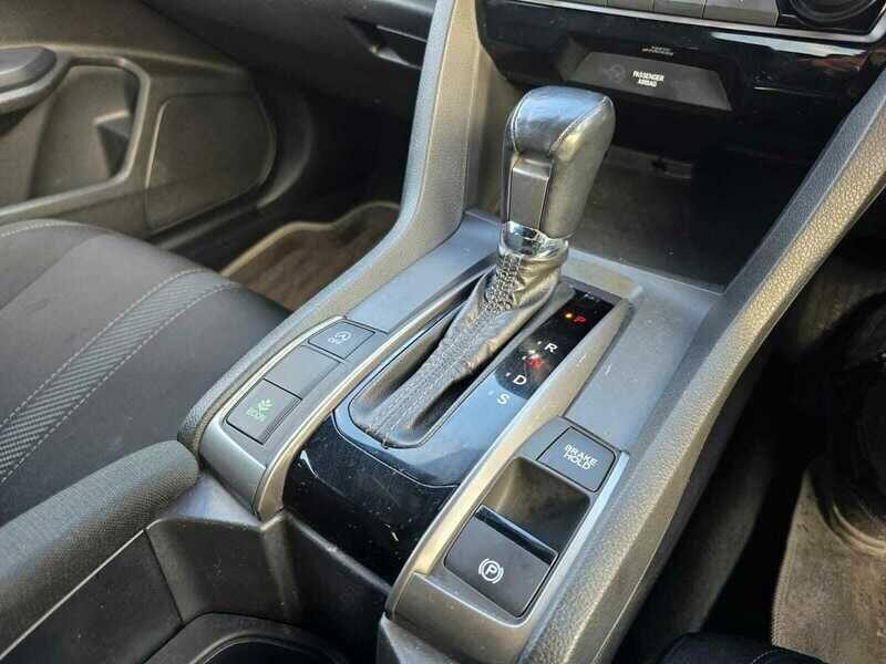 Used Honda Civic 2017 for sale - 77071896: Photo 42