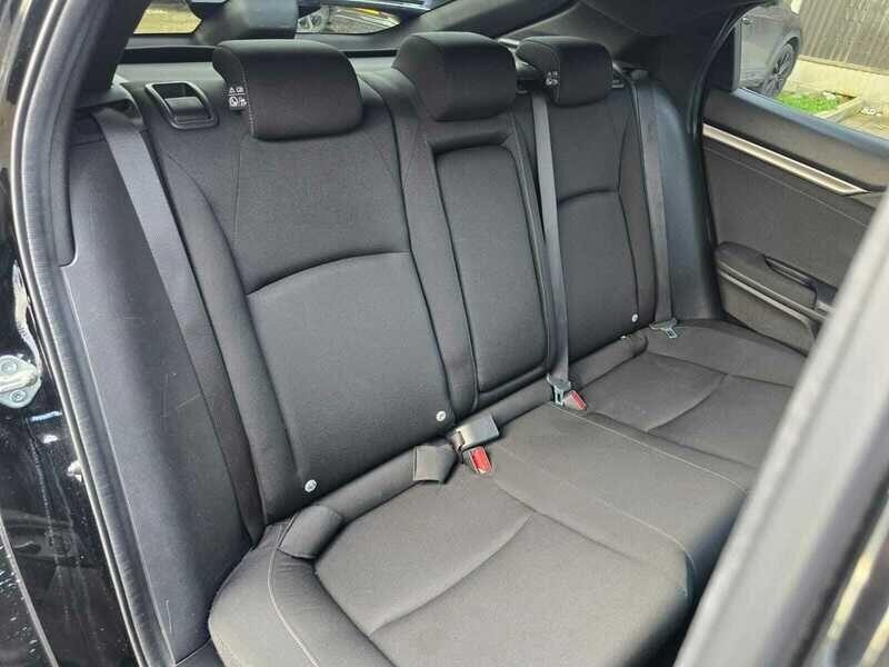 Used Honda Civic 2017 for sale - 77071896: Photo 46