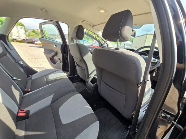 Used Ford Focus 2013 for sale - 75053898: Photo 26
