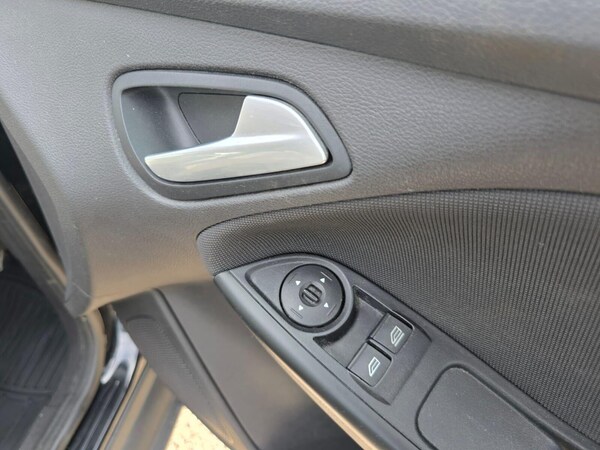 Used Ford Focus 2013 for sale - 75053898: Photo 32