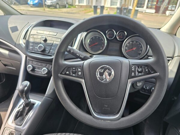 Used Vauxhall Zafira 2016 for sale - 75053896: Photo 31