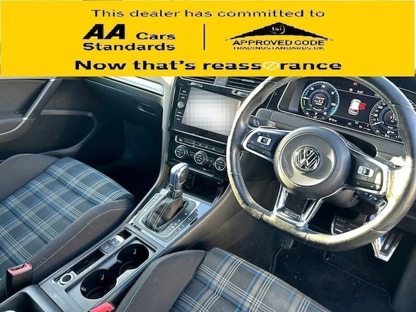 Used Volkswagen Golf 2017 for sale - 76178796: Photo 5
