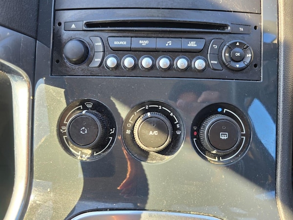 Used Peugeot 3008 2014 for sale - 75054213: Photo 58