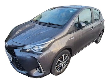 Used Toyota Yaris 2019 for sale - 77635783: Photo