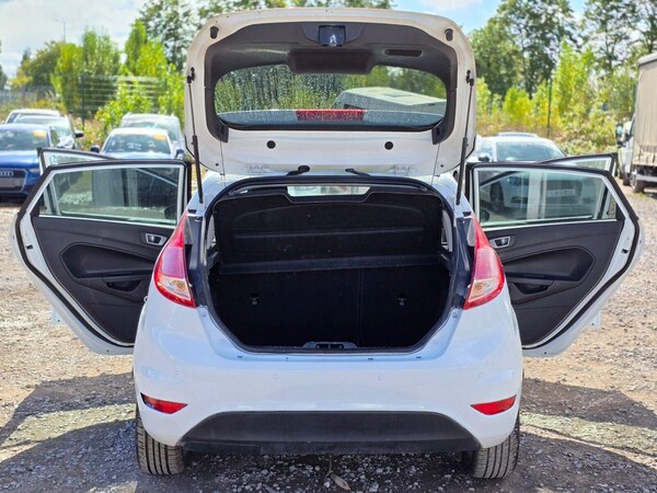Used Ford Fiesta 2015 for sale - 75425964: Photo 29