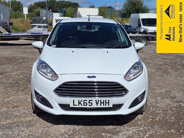 Used Ford Fiesta 2015 for sale - 75425964: Photo 2
