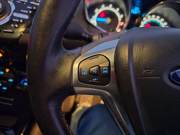 Used Ford Fiesta 2015 for sale - 75425964: Photo 57