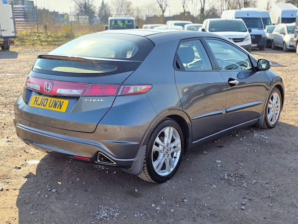 Used Honda Civic 2010 for sale - 75425906: Photo 16