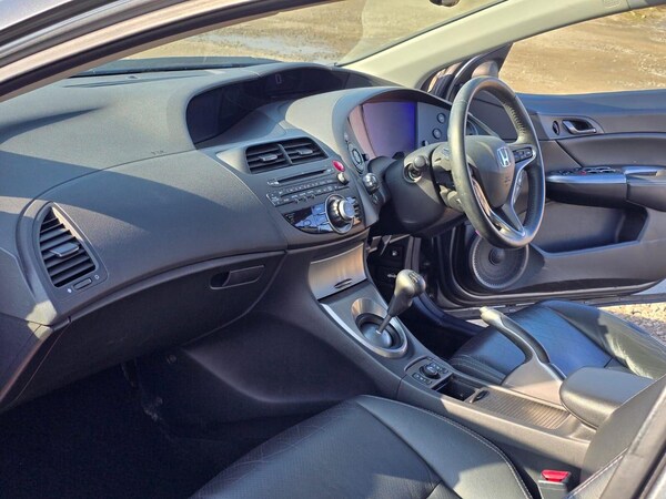 Used Honda Civic 2010 for sale - 75425906: Photo 22