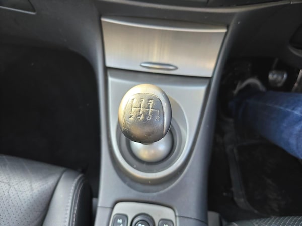 Used Honda Civic 2010 for sale - 75425906: Photo 31