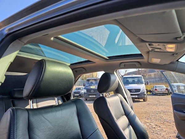 Used Honda Civic 2010 for sale - 75425906: Photo 47