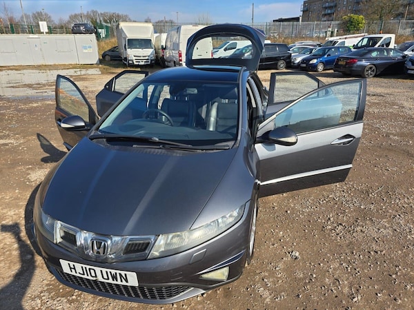 Used Honda Civic 2010 for sale - 75425906: Photo 9