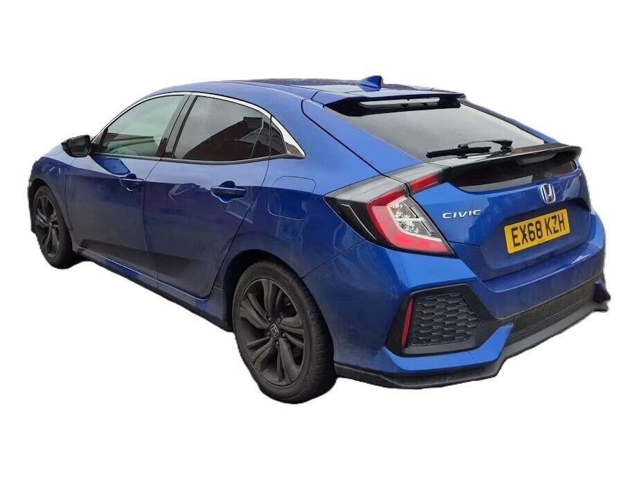 Used Honda Civic 2018 for sale - 77635788: Photo 3