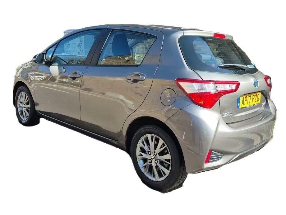 Used Toyota Yaris 2017 for sale - 77935835: Photo 3