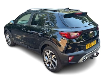 Used Kia Stonic 2023 for sale - 79586329: Photo